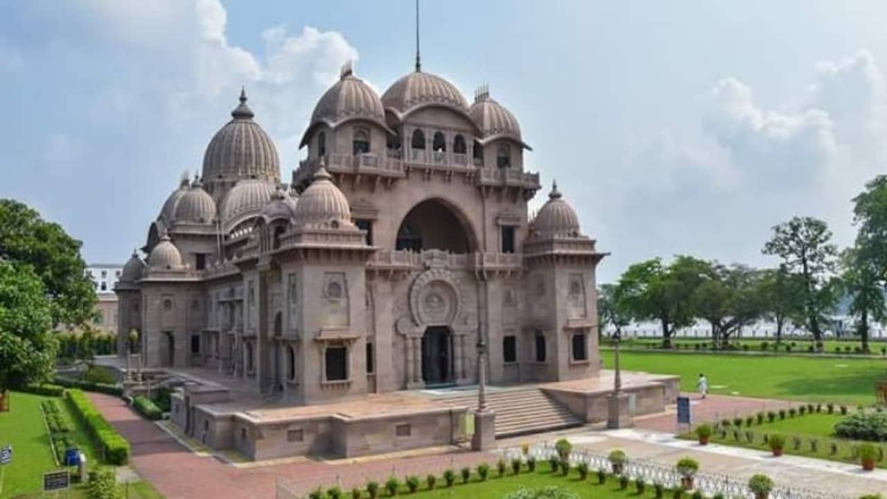 করোনা পরিস্থিতিতে উদ্যোগ বেলুড় মঠের, কলেজ ক্যাম্পাসে ৫০ শয্যার সেফ হোম