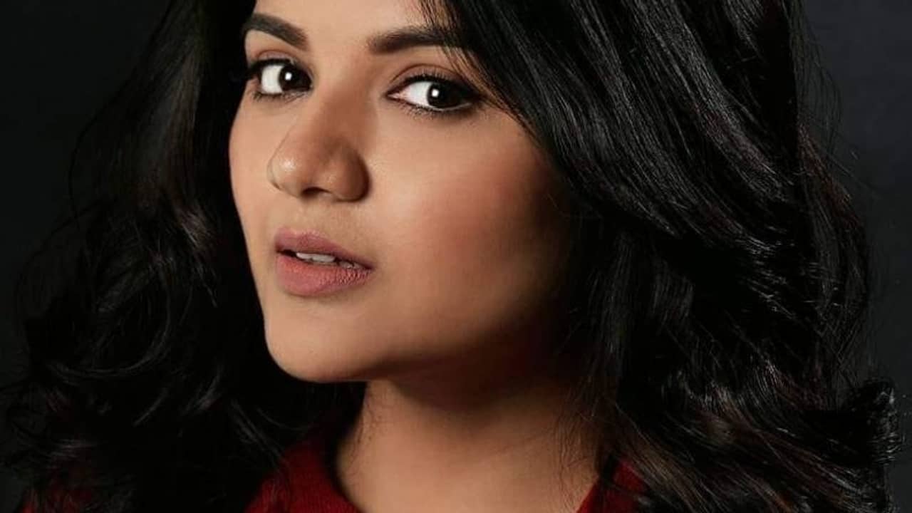 ভীষণ দুর্বল, করোনা আক্রান্ত বাহামণি রনিতা, পজেটিভ বাবা-মাও