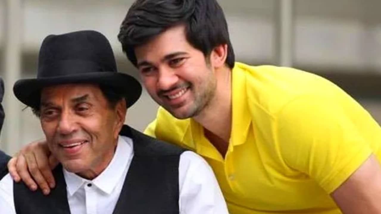 হেমা মালিনীকে নিয়ে মুখ খুললেন ধর্মেন্দ্রর প্রথম পক্ষের নাতি করণ