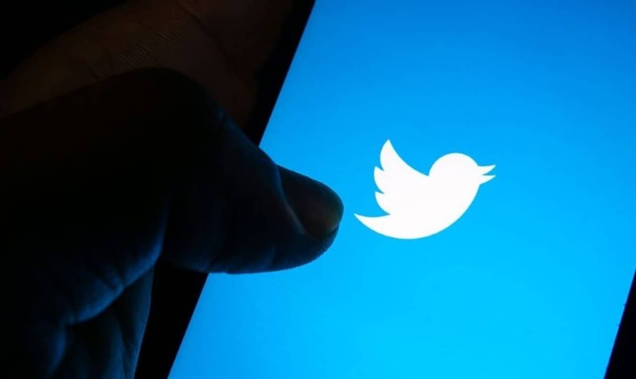 গুজব নয়, এবার সাবস্ক্রিপশন করলেই টুইটারে মিলবে বাড়তি সুবিধা!