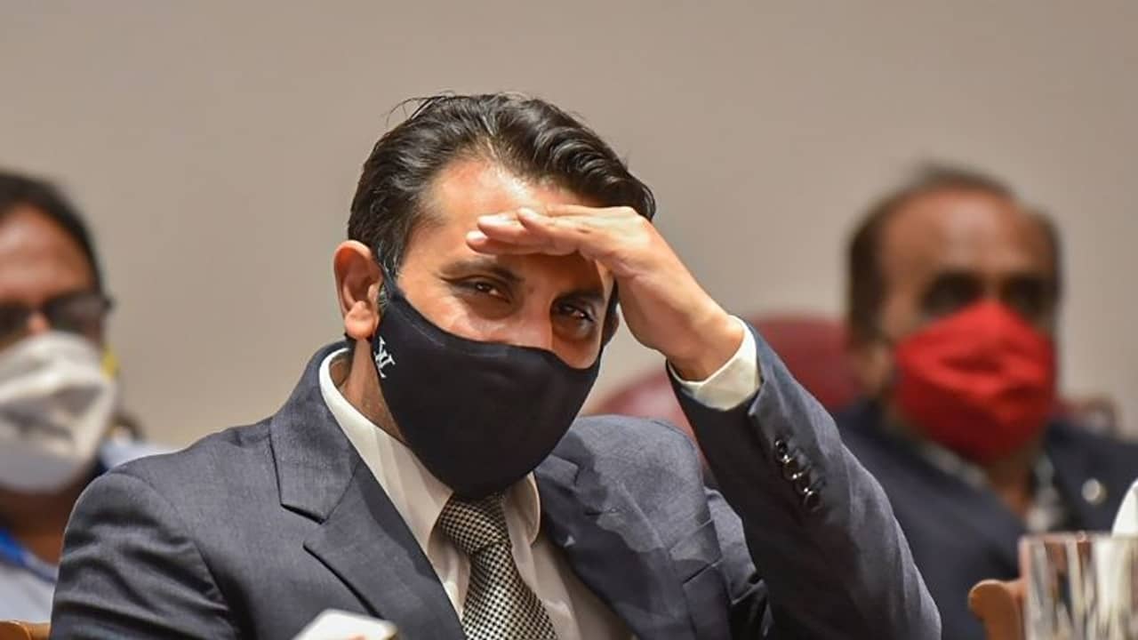 ১৬ দেশে অনুমোদিত কোভিশিল্ড, পুনাওয়ালা বললেন...