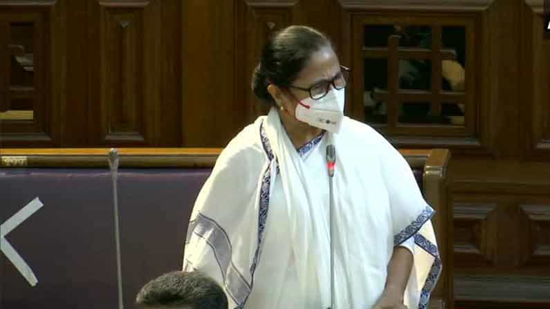 কমিশনের সহায়তায় কোথাও কোথাও রিগিং হয়েছে, বিধানসভাতে দাঁড়িয়ে বিস্ফোরক মমতা