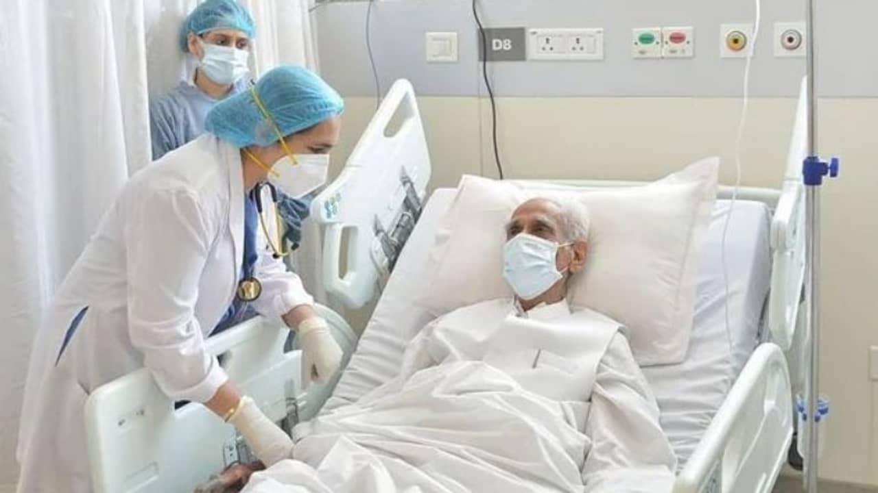 অ্যান্টিবডি ককটেলের ম্যাজিক! ২৪ ঘণ্টাতেই সুস্থ হলেন ৮২ বছরের করোনা আক্রান্ত