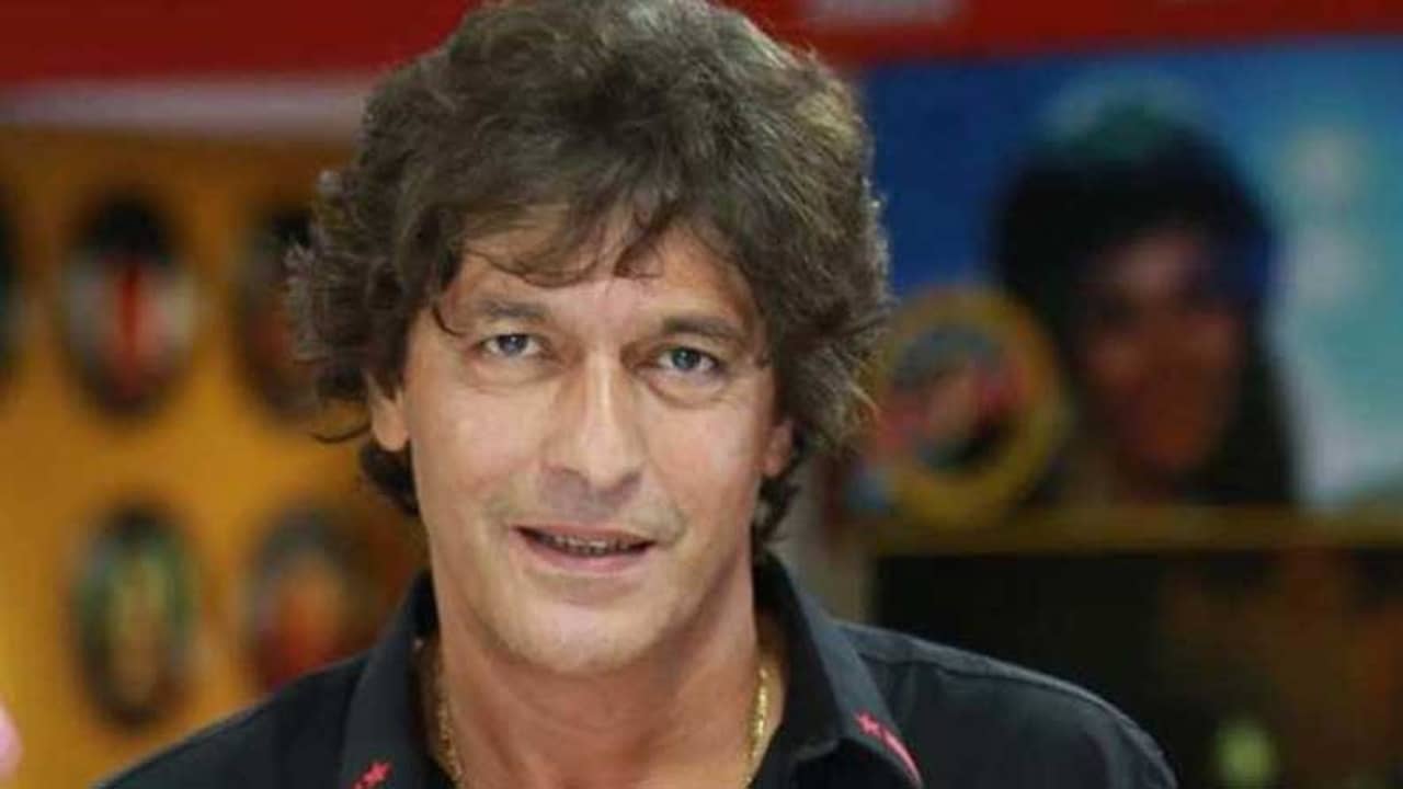 শ্রাদ্ধবাসরে গিয়ে কাঁদার জন্য পাঁচ লক্ষ টাকার অফার পেয়েছিলেন চ্যাঙ্কি পাণ্ডে!