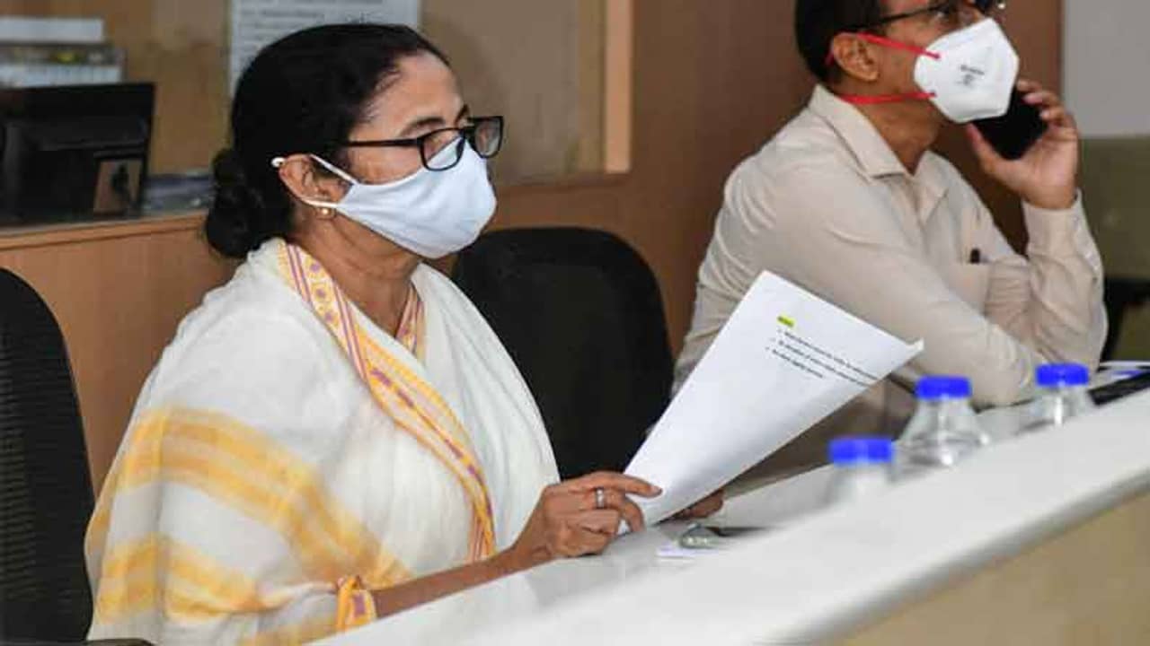 ইয়াস বিপর্যস্ত এলাকায় পৌঁছবে দুয়ারে ত্রাণ, কবে কী ভাবে আবেদন করতে হবে জানালেন মমতা