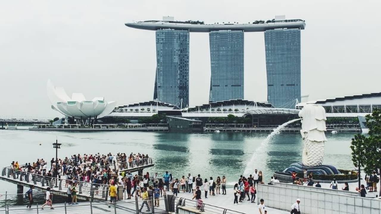 নতুন নয়, ভারতীয় স্ট্রেনেই বাড়ছে সংক্রমণ, কেজরীবালের টুইটের পাল্টা জবাব সিঙ্গাপুর প্রশাসনের