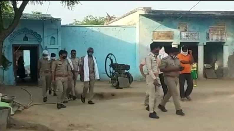 উত্তরপ্রদেশে সদ্য বিবাহিতকে ঘোমটা তুলতে বলে মার খেলেন স্বাস্থ্যকর্মীরা