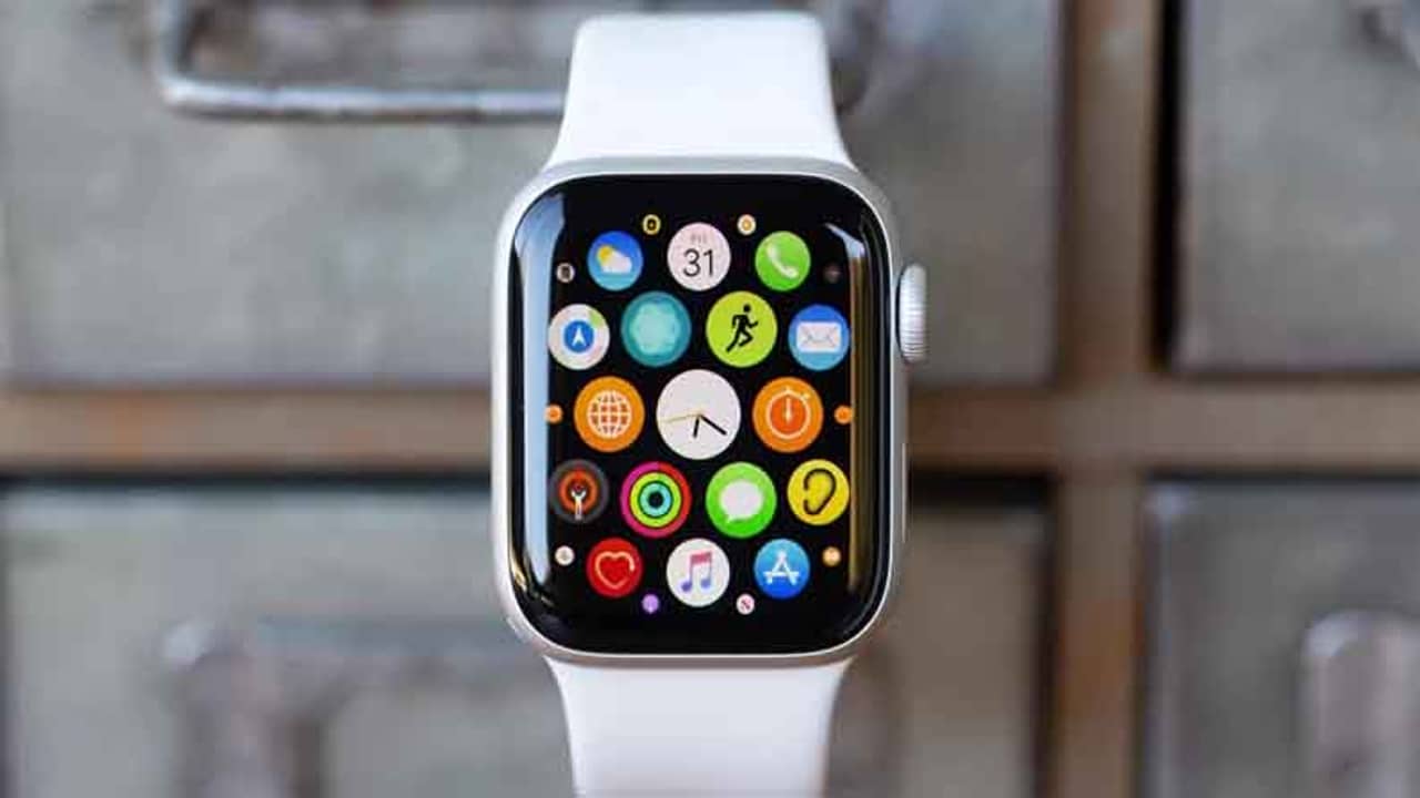 পরবর্তী Apple Watch-এ থাকতে পারে ব্লাড সুগার এবং বডি টেম্পারেচার সেনসর, ২০২২ সালে লঞ্চের সম্ভাবনা