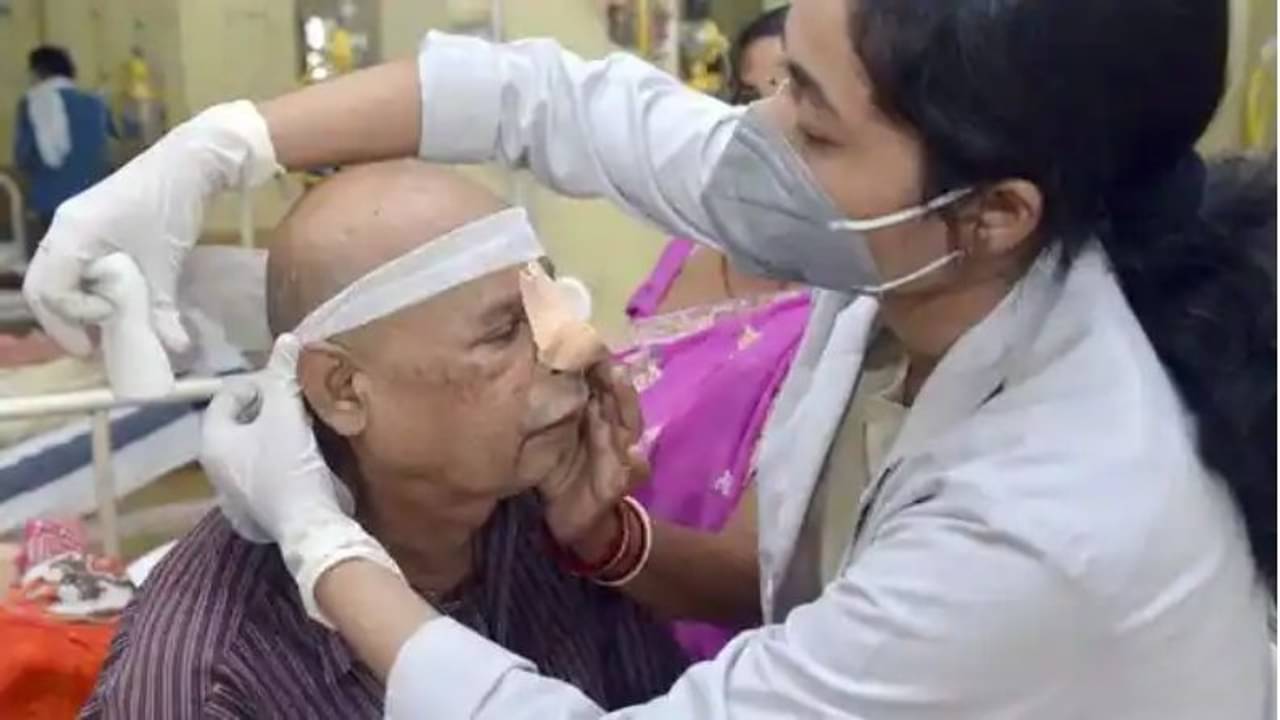 অপ্রতুল ‘অ্যাম্ফোটেরিসিন বি, ব্ল্যাক ফাঙ্গাস চিকিৎসায় নেওয়া হতে পারে নিষ্ঠুর সিদ্ধান্ত