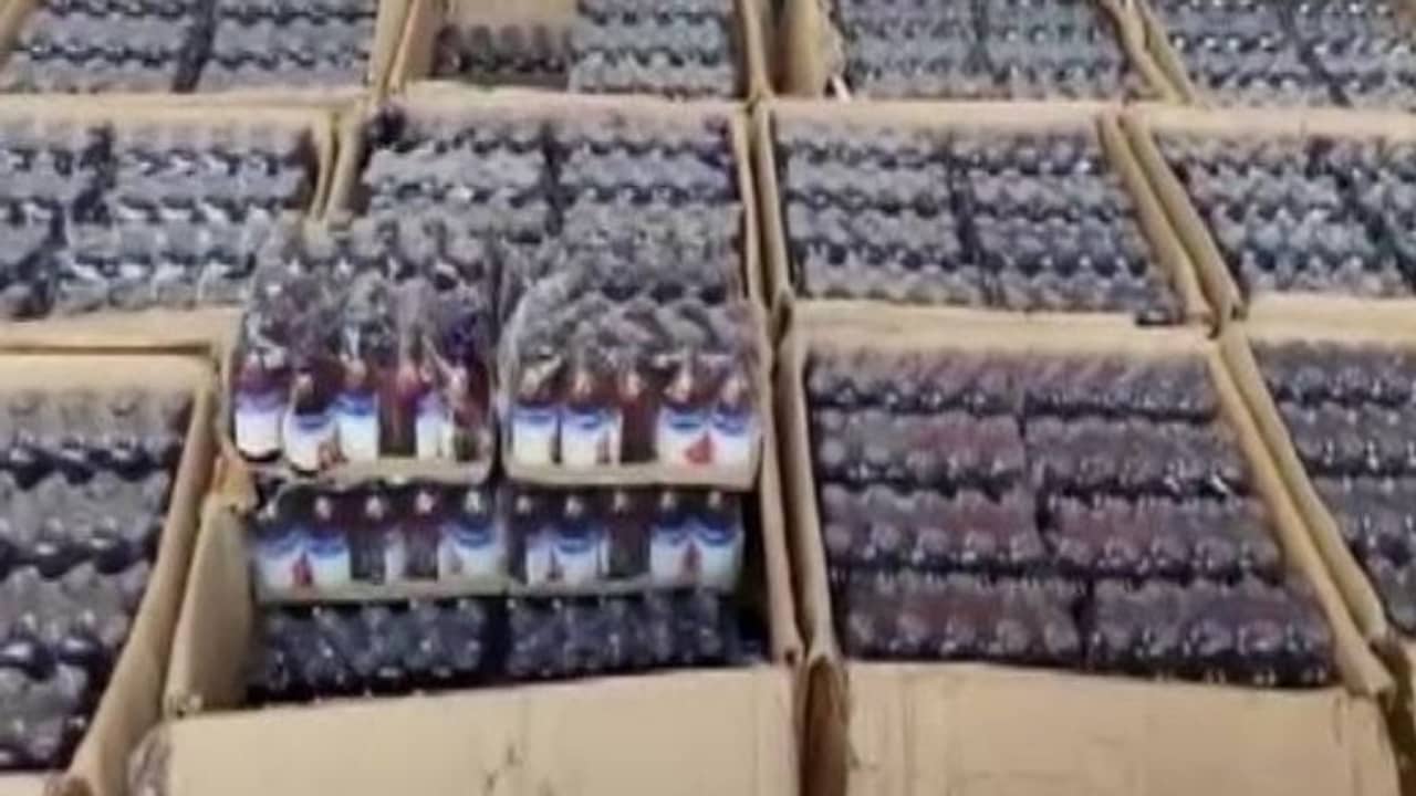 নৈশ কার্ফুর সুযোগে রমরমিয়ে চলছে মাদক পাচার, আগরতলা থেকে উদ্ধার ১২ লক্ষ টাকার কফ সিরাপ!