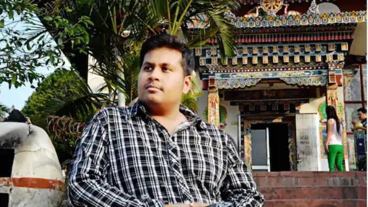 কোভিশিল্ডের হাজার ভুয়ো লেবেল তৈরি করেছিলেন দেবাঞ্জন! কারণ আরও ভয়ানক