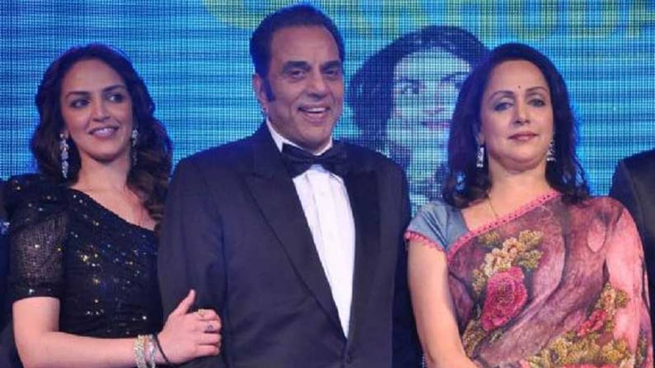 এষার বলিউডে কাজ নিয়ে আপত্তি ছিল ধর্মেন্দ্রর, প্রকাশ করলেন হেমা