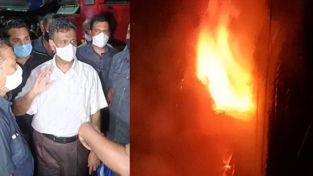 বড়বাজারে গুদামের বিধ্বংসী আগুন নিয়ন্ত্রণে, জানালেন দমকল মন্ত্রী সুজিত বসু