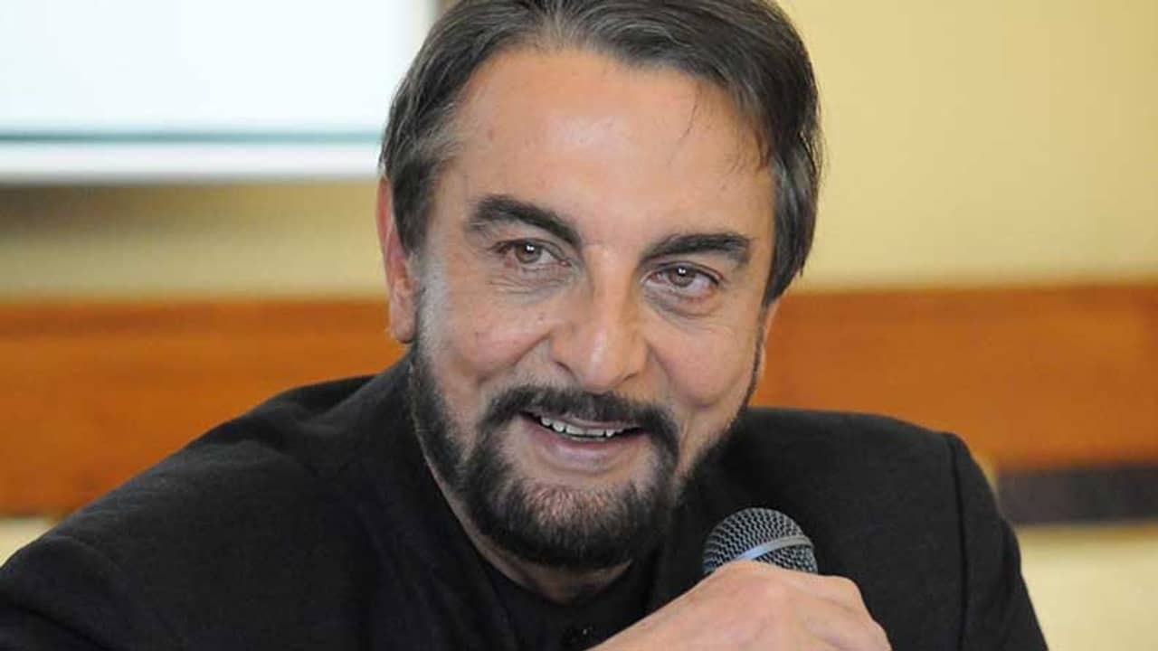 ছেলের আত্মহত্যা, দেউলিয়া হয়ে যাওয়া কবীর কীভাবে সামলেছিলেন?