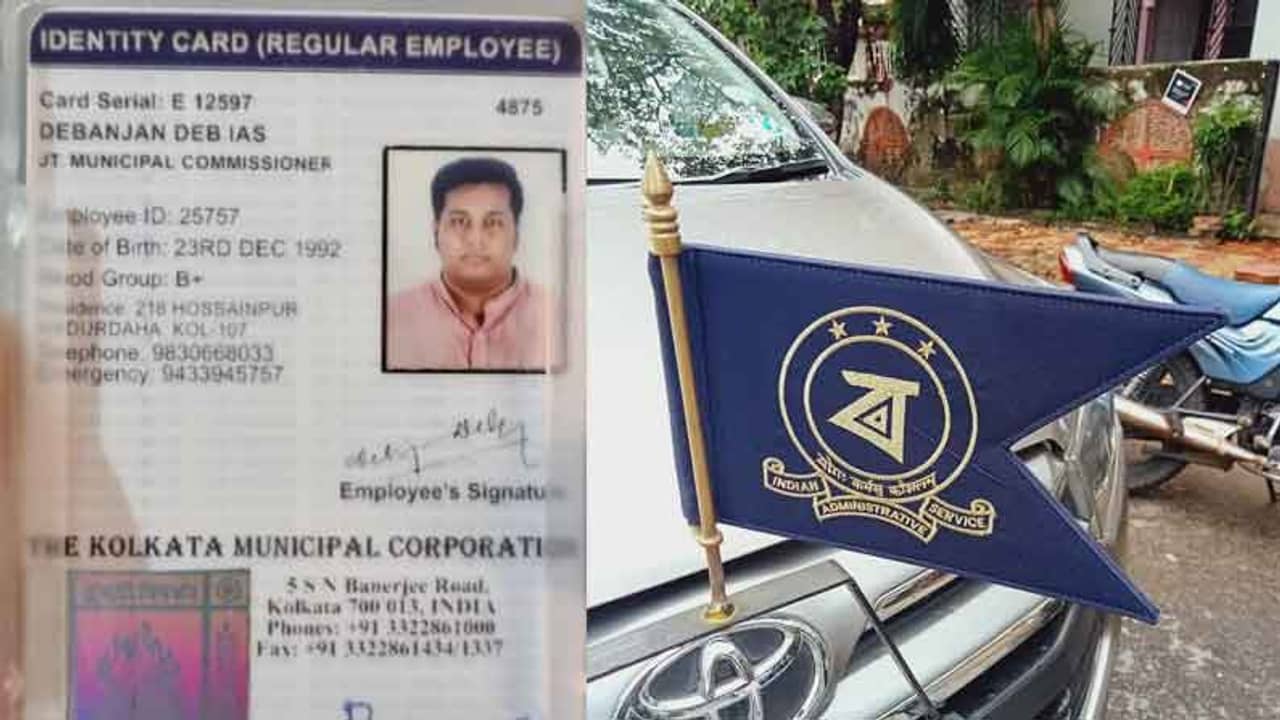 বাবা ভাল চাকুরি করতেন, বোনও মেধাবী, নিজের ব্যর্থতা ঢাকতেই নাকি আইএএস সেজেছিলেন দেবাঞ্জন