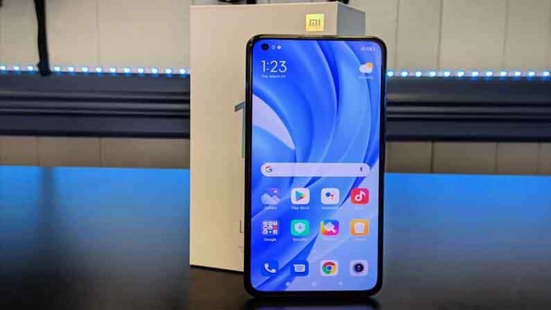 তিনটি রঙে ভারতে লঞ্চ হয়েছে Mi 11 Lite ফোনের ৪ জি ভ্যারিয়েন্ট, দেখে নিন ফোনের দাম এবং ফিচার তিনটি রঙে ভারতে লঞ্চ হয়েছে Mi 11 Lite ফোনের ৪ জি ভ্যারিয়েন্ট, দেখে নিন ফোনের দাম এবং ফিচার