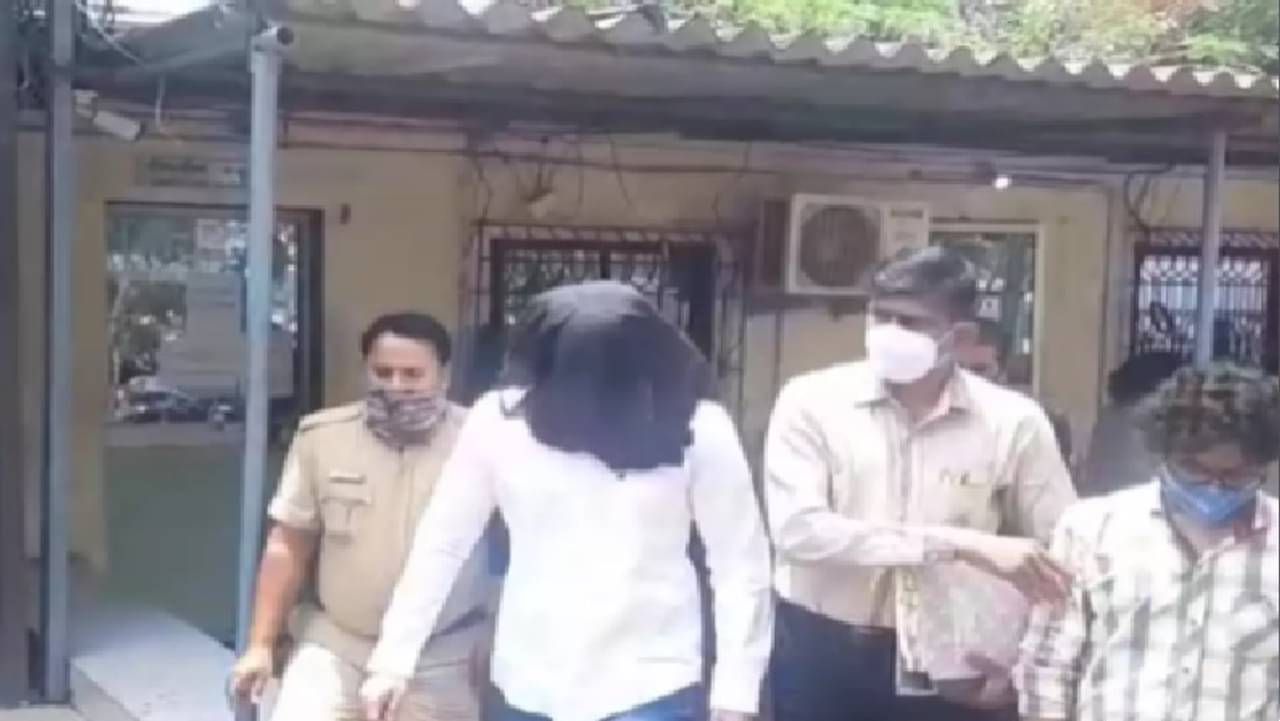 নাবালিকাকে ধর্ষণের অভিযোগে মুম্বইয়ে গ্রেফতার ৬