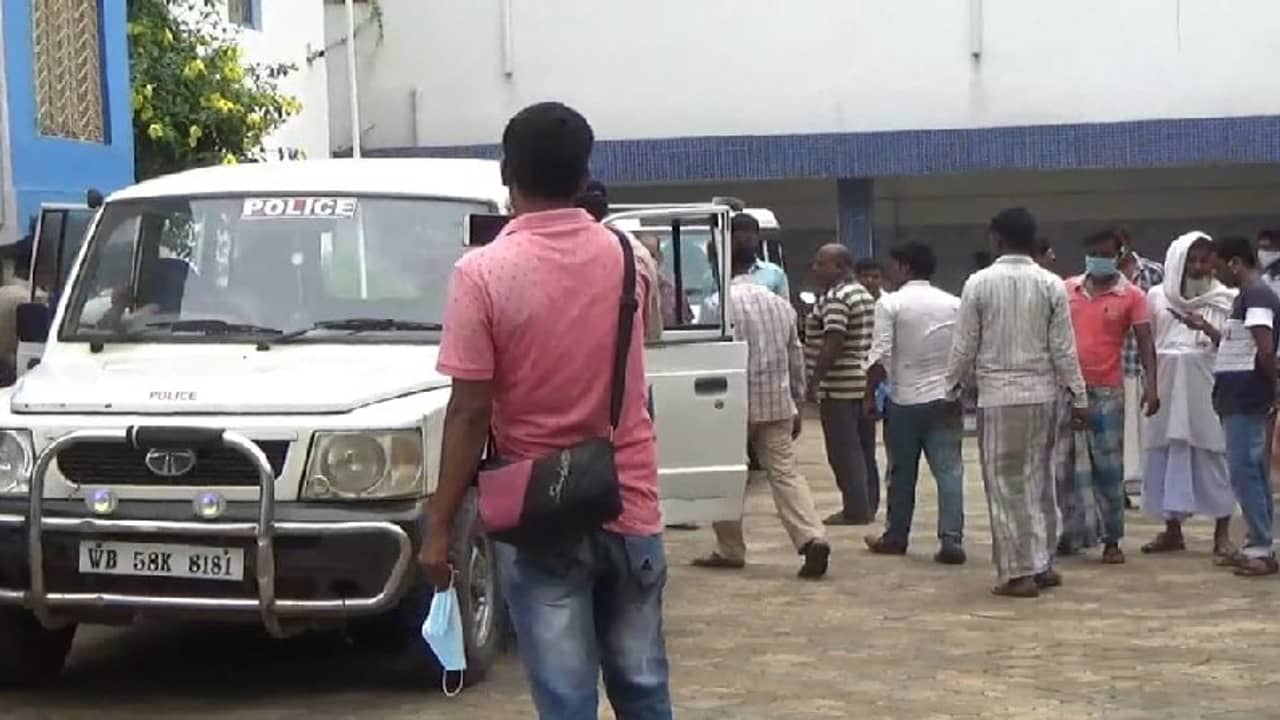 জাল সিম কার্ড তৈরির হদিশ সামসেরগঞ্জে, ধৃত কারবারি