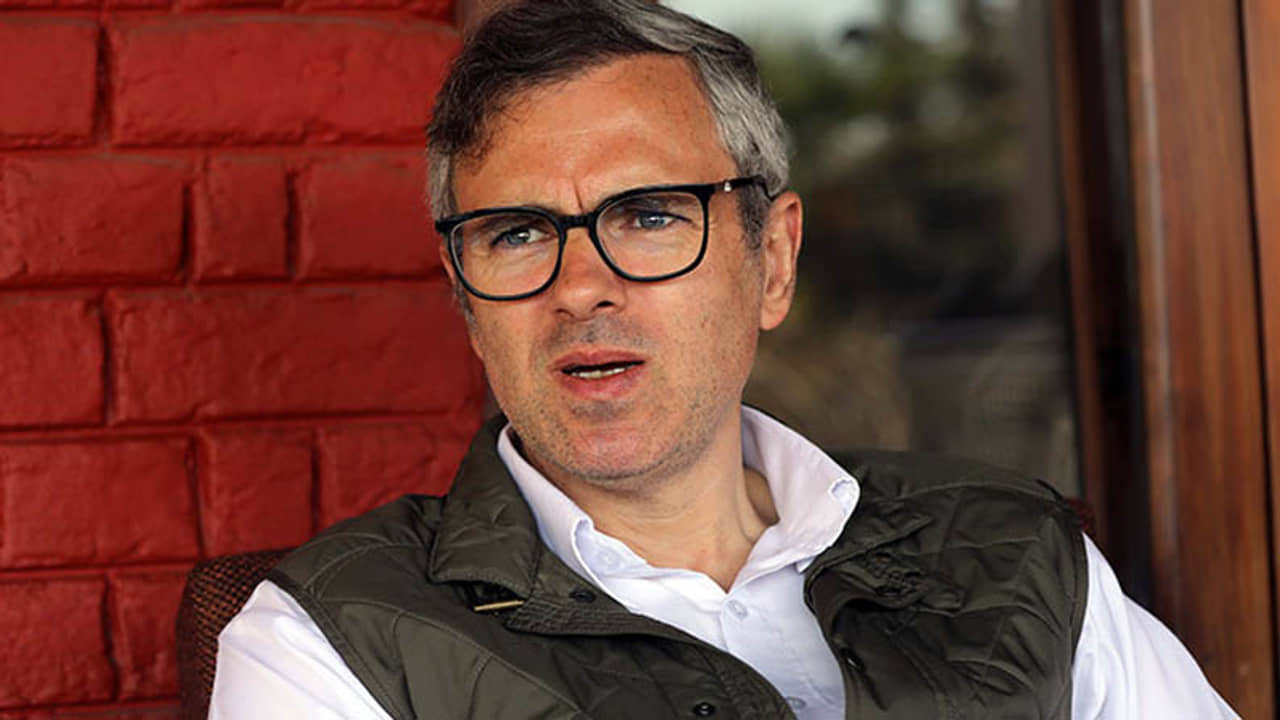 এখনও পথ চলা অনেক বাকি, নমোর ব্যবহারে আপ্লুত আবদুল্লা, সুর নরম উপত্যকা প্রসঙ্গে