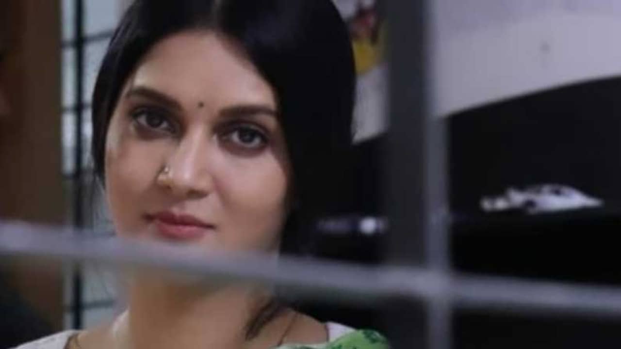 Mithila-Tahsan-Shabnam: গ্রেফতার হতে পারেন সৃজিত-পত্নী বাংলাদেশের অভিনেত্রী রাফিয়াত রশিদ মিথিলা