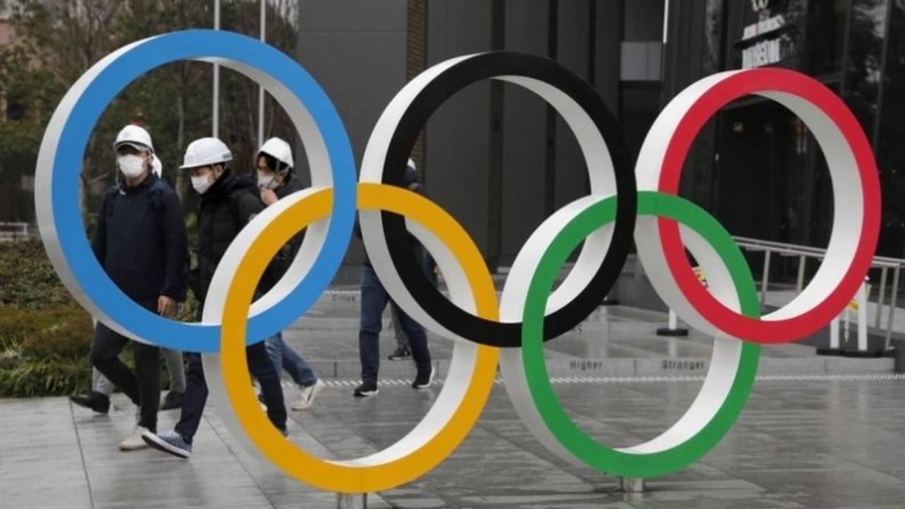 অলিম্পিকের ৫০ দিন আগে ১০ হাজার স্বেচ্ছাসেবী সড়ে দাঁড়ালেন