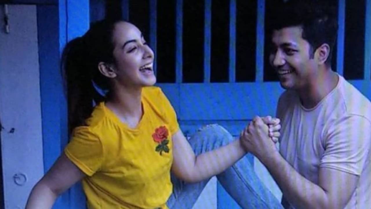 বাচ্চাদের নিয়ে লকডাউনে একসঙ্গে ঘরবন্দী, সৃজলাতে বুঁদ রোহন