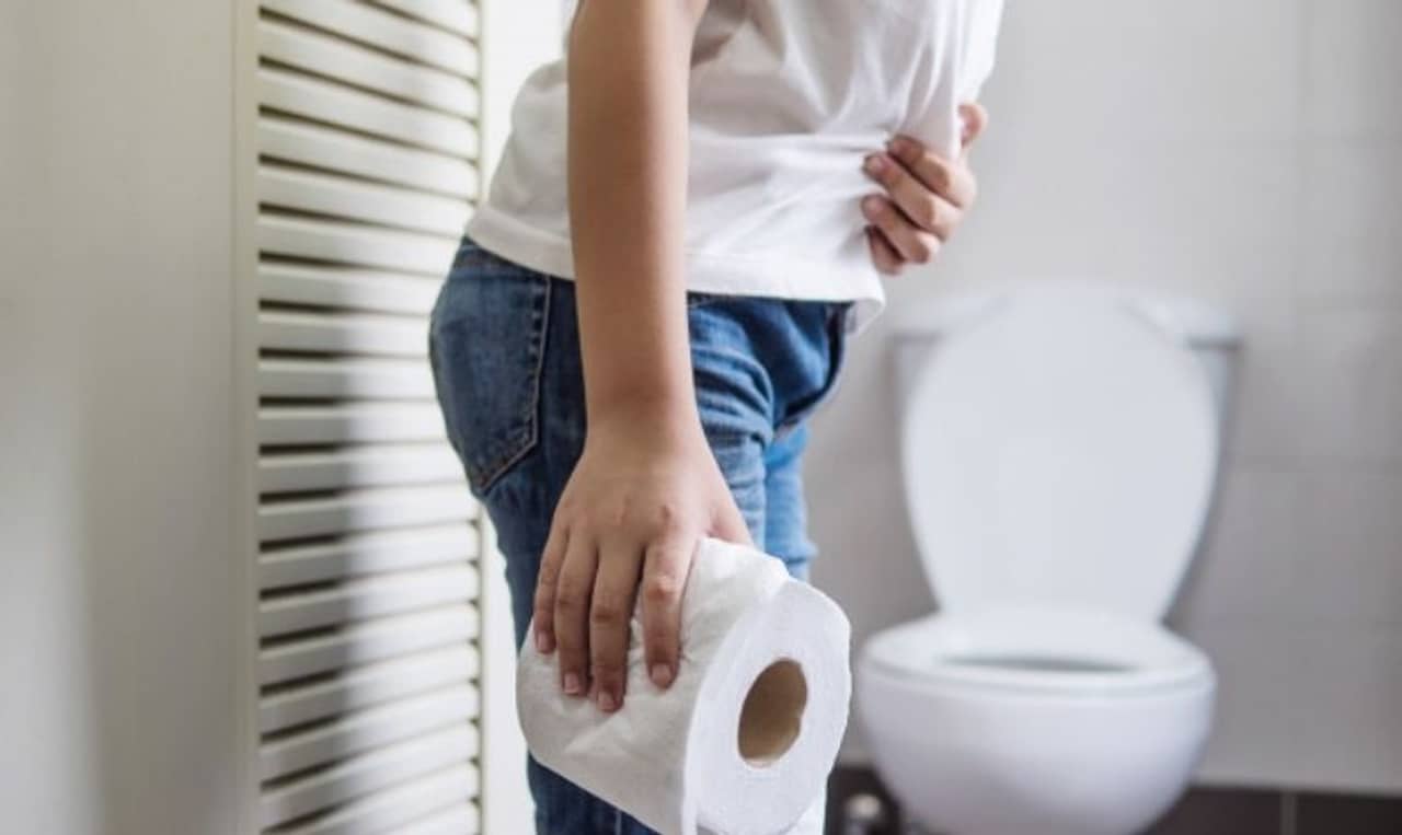 বর্ষায় থাবা বসাতে পারে ডায়েরিয়া! কী কী করবেন আর করবেন না, জানুন