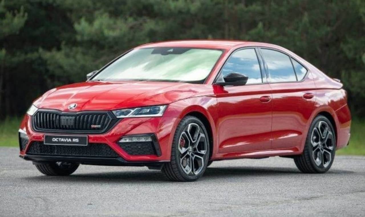 ভারতে আসছে 2021 Skoda Octavia! ভারতীয় মুদ্রায় এই গাড়ির দাম কত জানেন?