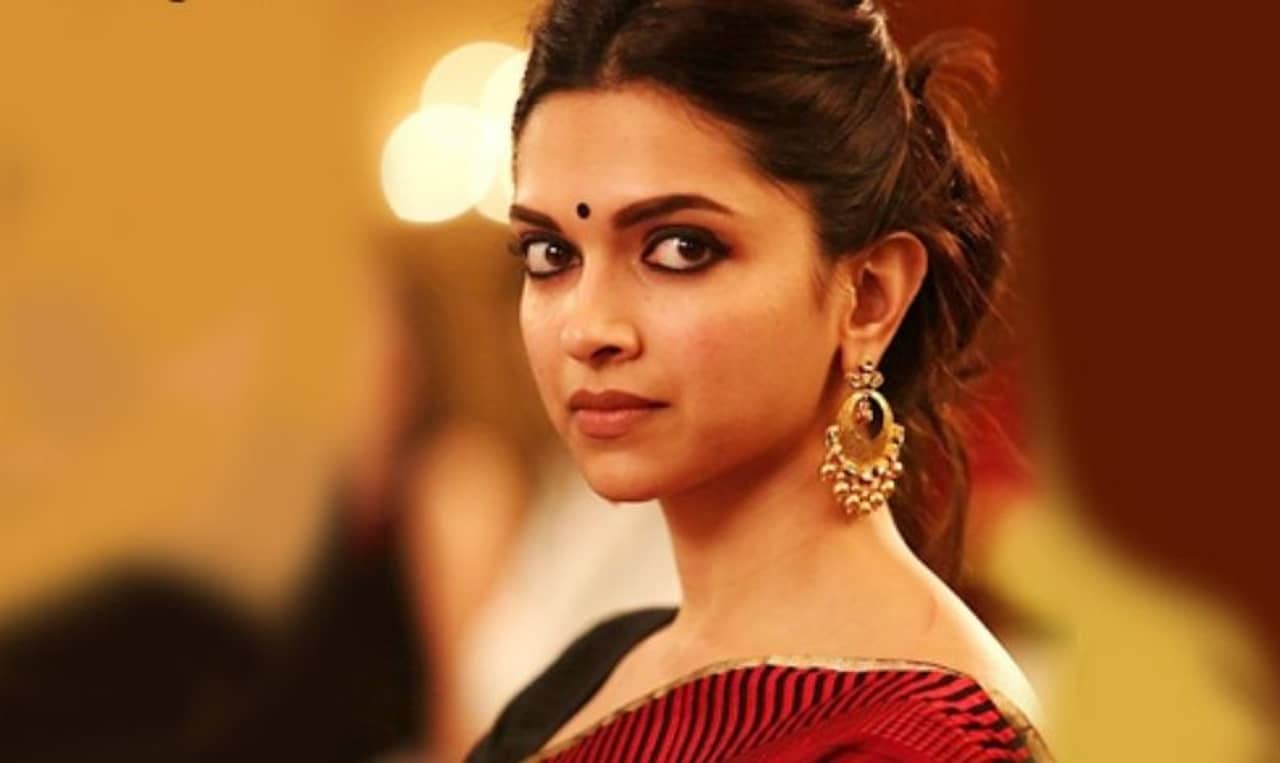 দীপিকা পাড়ুকোনের মতো উজ্জ্বল ও মসৃণ ত্বক চাই! রূপের আসল রহস্য কী?