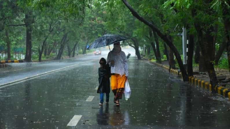 Weather: নিম্নচাপ কাটলেও ফের কালো মেঘের ভ্রুকুটি, আজ কোথায় কোথায় বৃষ্টি জানিয়ে দিল হাওয়া অফিস Weather: নিম্নচাপ কাটলেও ফের কালো মেঘের ভ্রুকুটি, আজ কোথায় কোথায় বৃষ্টি জানিয়ে দিল হাওয়া অফিস