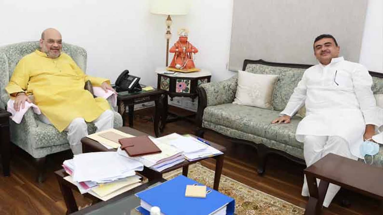 কেন্দ্রীয় নেতাদের মার্গ দর্শনেই এগোবে শুভেন্দুর রাজনীতি, দিলীপ-জয়প্রকাশদের নয়া বার্তা নয় তো?