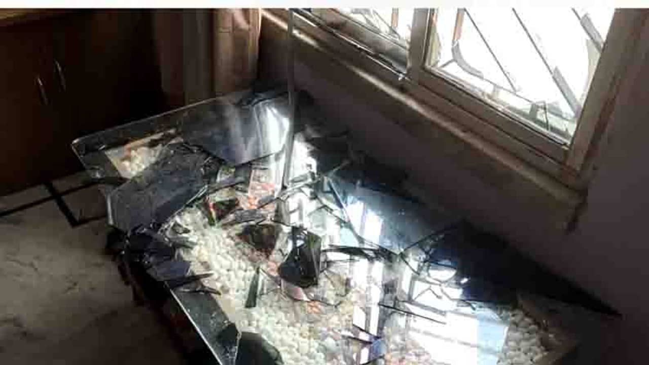 ফের উত্তপ্ত ভাটপাড়া, চলল পরপর তিন রাউন্ড গুলি