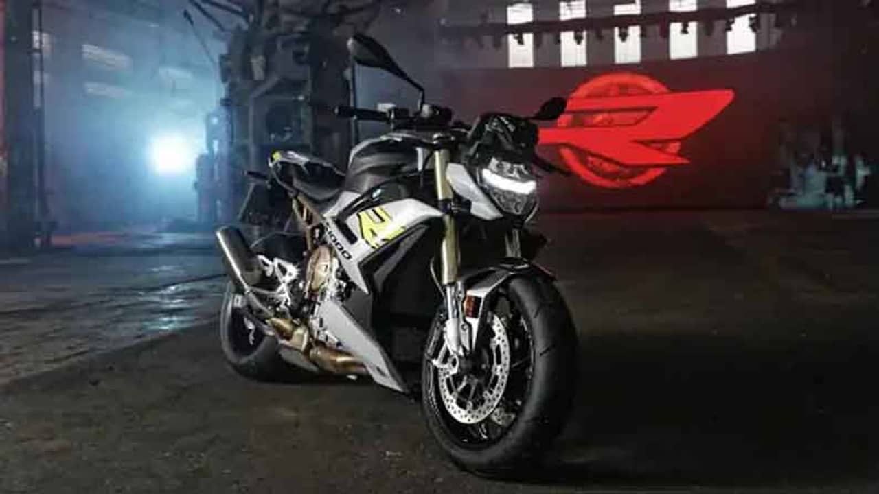 ভারতে লঞ্চ হল 2021 BMW S 1000 R, বাইকের দাম শুরু ১৭.৯০ লক্ষ টাকা থেকে