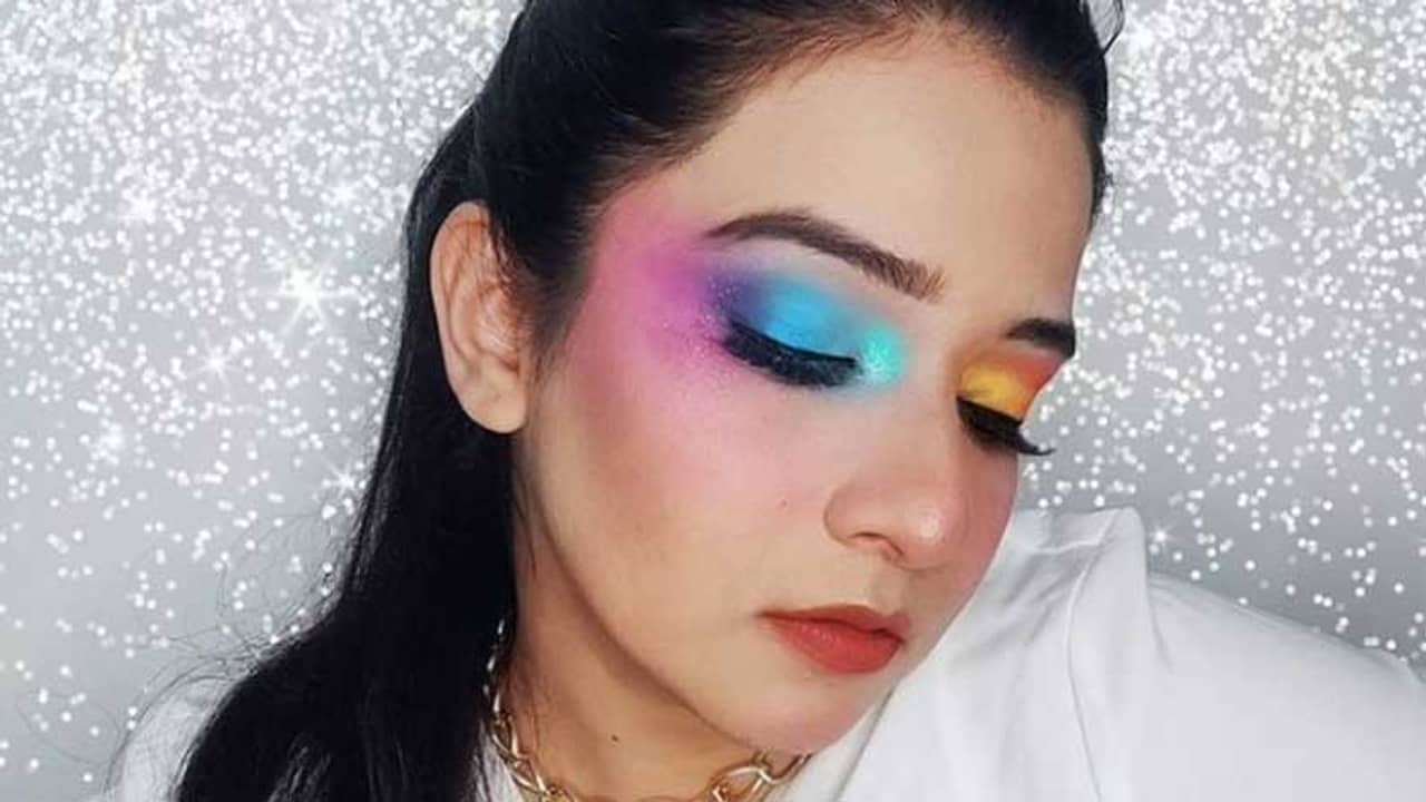 প্রাইড মান্থ সেলিব্রেশনে ট্রাই করুন রেনবো আইশ্যাডো