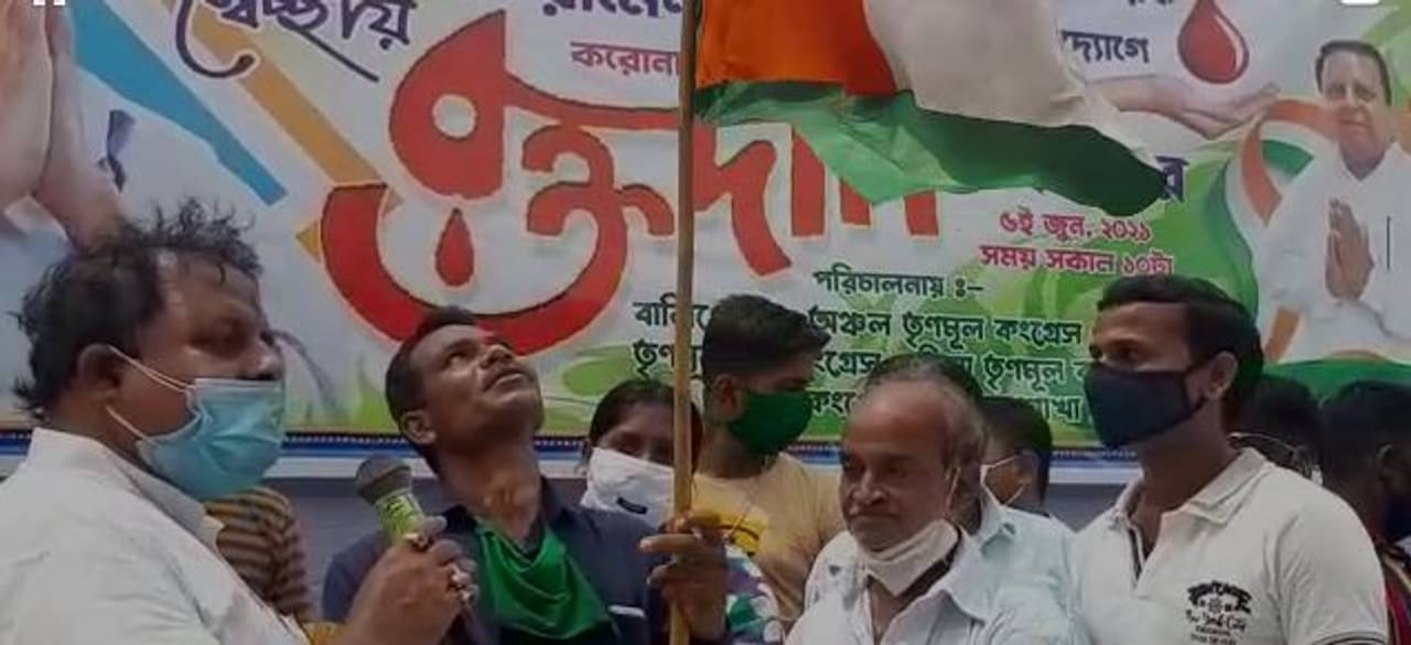 ভোট মিটতেই ঘরওয়াপসি! তারকেশ্বরে ২০০ জন বিজেপি কর্মী ফিরলেন ঘাসফুলে