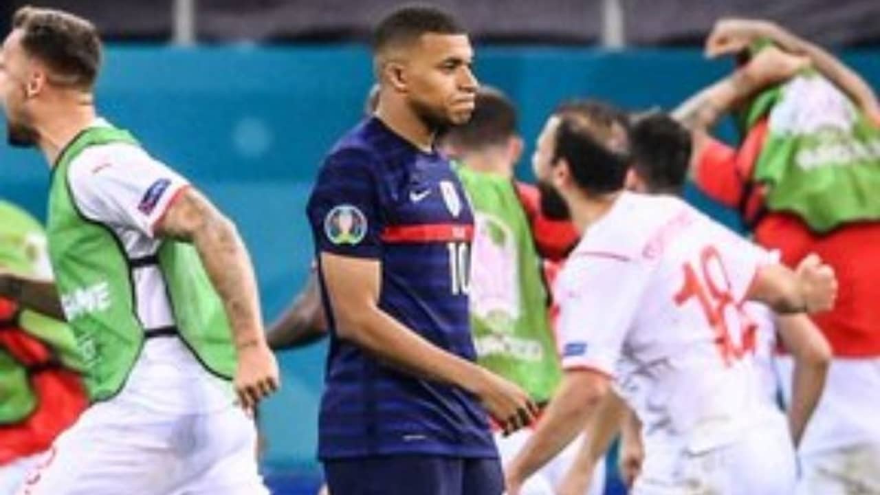 EURO 2020 : পেনাল্টি মিস করে ক্ষমা চাইলেন এমবাপে