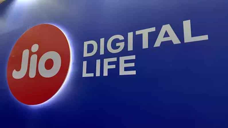 Reliance AGM 2021: জিওফোন ৫জি, জিওবুক লঞ্চ হতে পারে এই ভার্চুয়াল অনুষ্ঠানে Reliance AGM 2021: জিওফোন ৫জি, জিওবুক লঞ্চ হতে পারে এই ভার্চুয়াল অনুষ্ঠানে