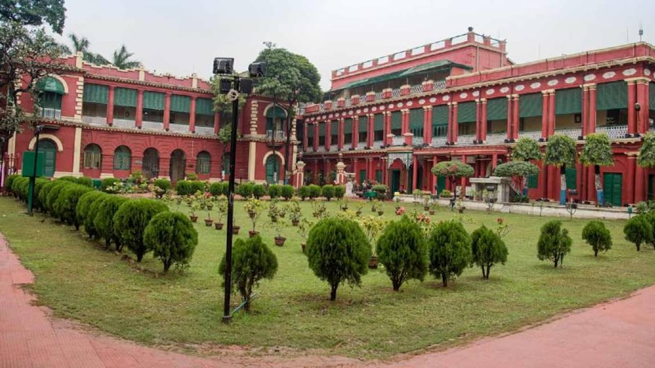 কলকাতায় কী কী ঐতিহ্যময় বাড়ি দেখার আছে? প্যান্ডেমিকের পর ঘুরে আসুন এই বাড়িগুলোতে