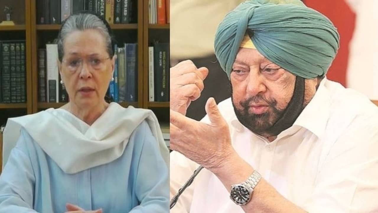 সনিয়াজী যা বলবেন, তাই-ই মানব, জরুরি বৈঠকের পরই সিধুবিরোধী মুখ্যমন্ত্রীর গলায় নরম সুর