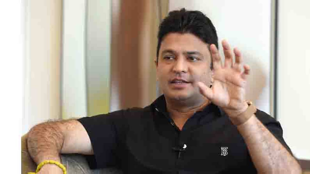 টি-সিরিজের মালিক ভূষণ কুমারের বিরুদ্ধে ধর্ষণের অভিযোগ নাকি মিথ্যা; এফআইআর দায়ের আম্বোলি থানায়