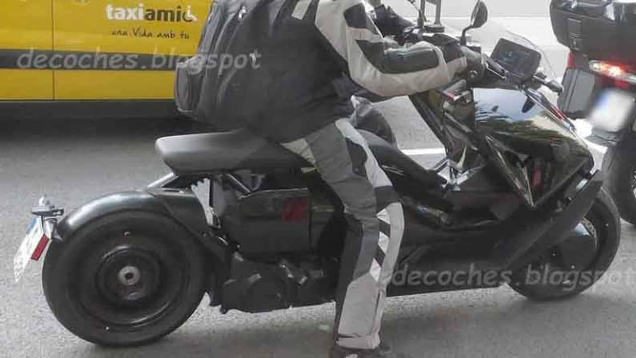 BMW CE-04: ৭ জুলাই প্রকাশ্যে আসবে জার্মান অটো জায়ান্টের ইলেকট্রিক স্কুটারের ডিজাইন-ফিচার