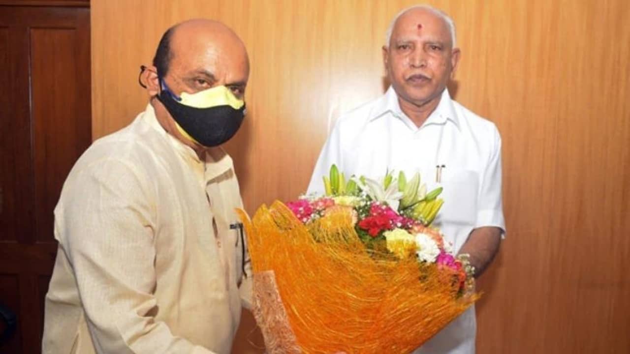বাবার দেখানো পথেই ছেলে, কর্নাটকের নতুন মুখ্যমন্ত্রী হচ্ছেন বাসবরাজ বোম্মাই