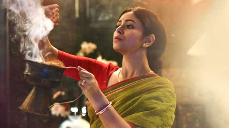 ‘ব্রহ্মা জানেন গোপন কম্মটি’র মুকুটে নতুন পালক, কী হল প্রাপ্তিযোগ? ‘ব্রহ্মা জানেন গোপন কম্মটি’র মুকুটে নতুন পালক, কী হল প্রাপ্তিযোগ?