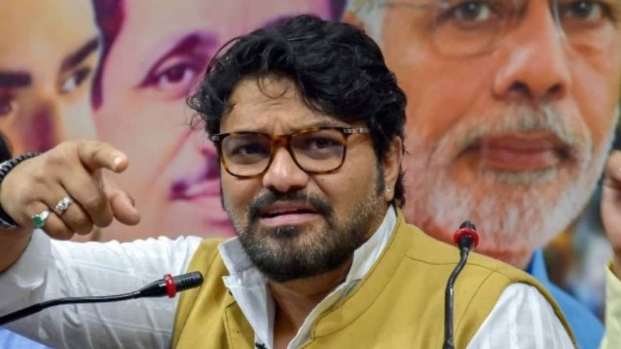 আমাকে ইস্তফা দিতে বলা হয়েছে, তাই দিয়েছি, মন্ত্রিত্ব খুইয়ে মন খারাপ বাবুলের