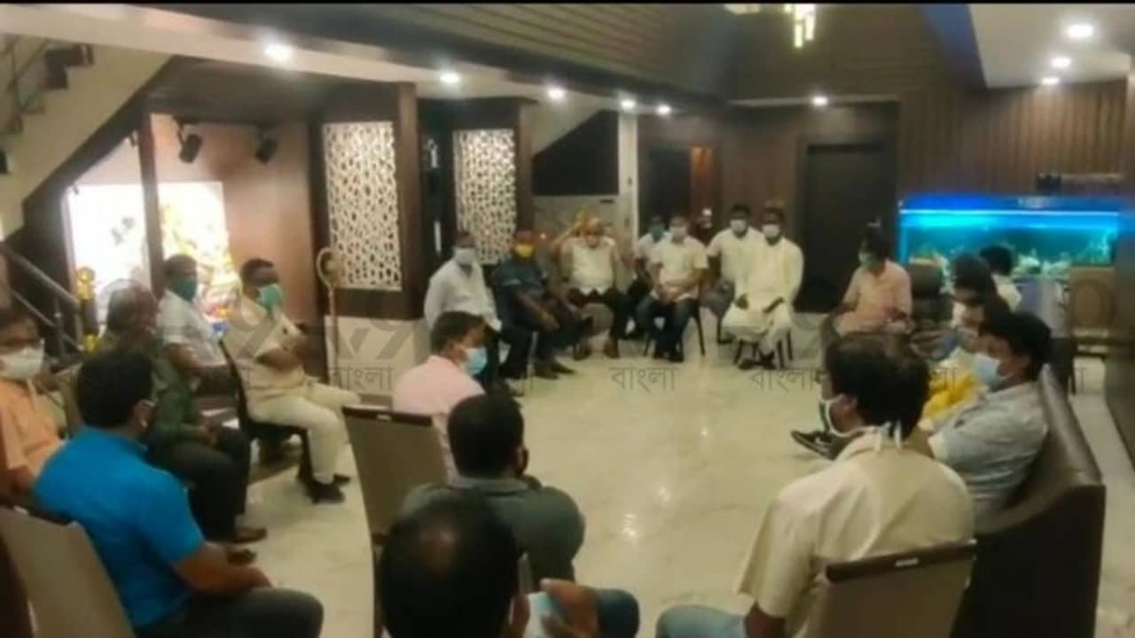 মুখ্যমন্ত্রী বাঁচান!, বন্ধ সৈকত-হোটেল, ভাটা পর্যটনে