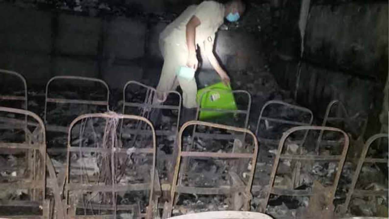 মায়ের হাত ধরে সোনার কেল্লা দেখা..., জয়ায় পুড়ল বহু স্মৃতি, আবার ফিরবে তো?