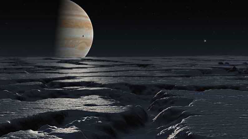 বৃহস্পতির চাঁদ Europa- তে অভিযান চালাবে নাসা, স্পেসক্র্যাফট তৈরি করবে স্পেসএক্স