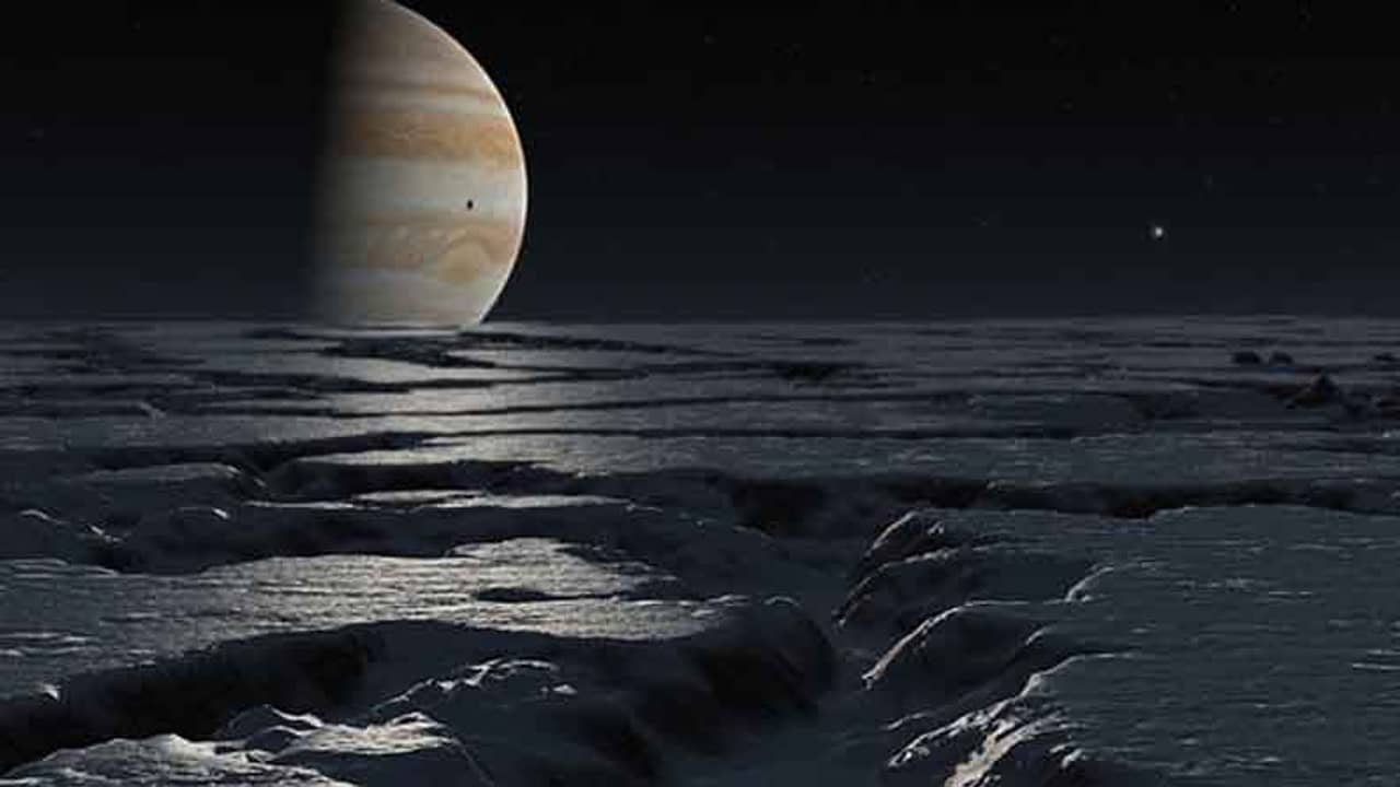 বৃহস্পতির চাঁদ Europa- তে অভিযান চালাবে নাসা, স্পেসক্র্যাফট তৈরি করবে স্পেসএক্স