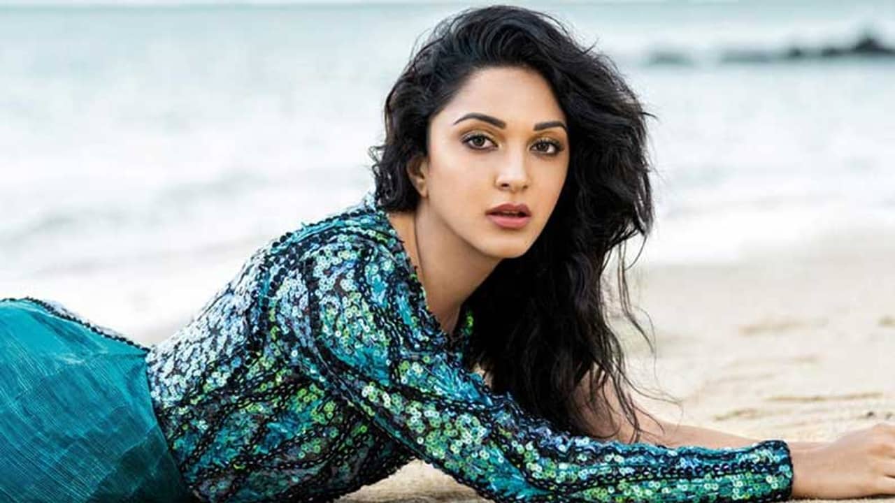 Kiara Advani: স্মিতা পাতিল মেমরিয়াল গ্লোবাল অ্যাওয়ার্ড পেলেন কিয়ারা আডবাণী