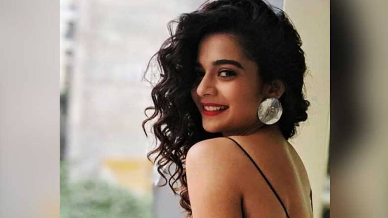 বয়স্কদের অসহায়তা দেখে বৃদ্ধাশ্রম খুলতে চান মিথিলা পালকর